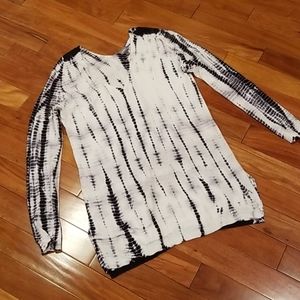 - Neiman's Marcus top size large tie dye